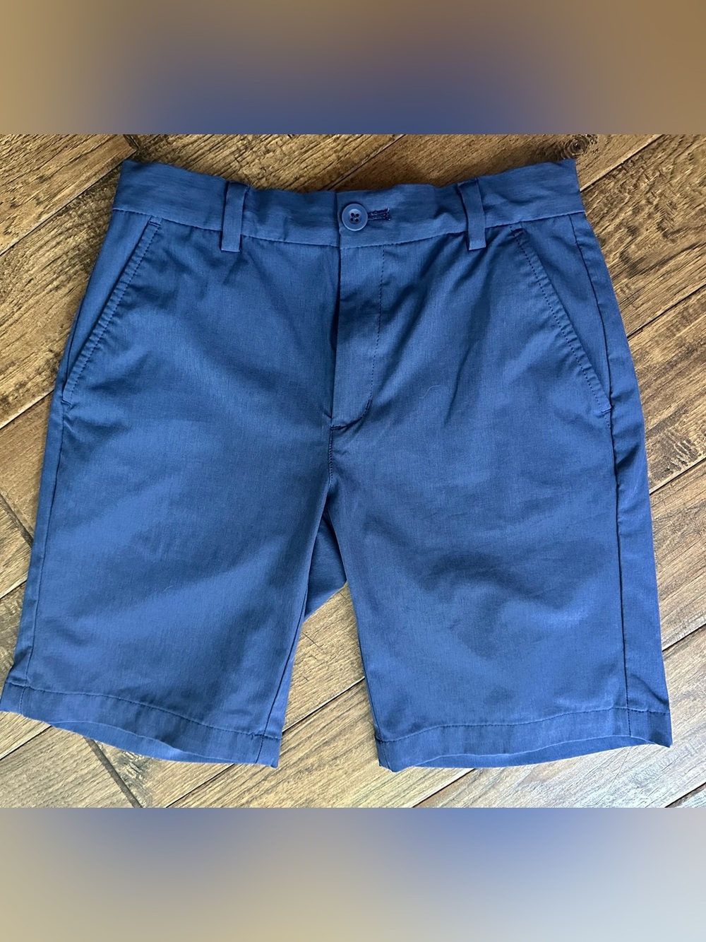 Vineyard Vines youth performance shorts
